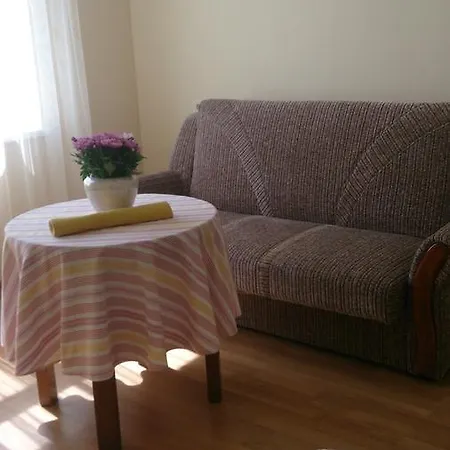 Dzīvoklis Emmas Apartamenti *